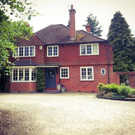 Rosemead Guest House Claygate Dış mekan fotoğraf