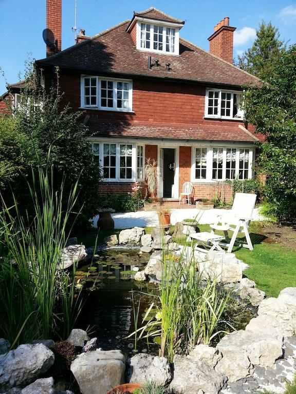 Rosemead Guest House Claygate Dış mekan fotoğraf