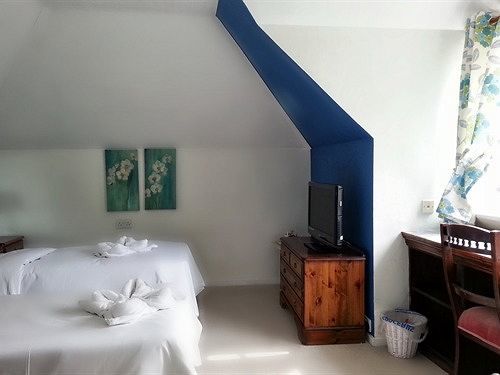 Rosemead Guest House Claygate Dış mekan fotoğraf