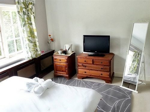 Rosemead Guest House Claygate Dış mekan fotoğraf