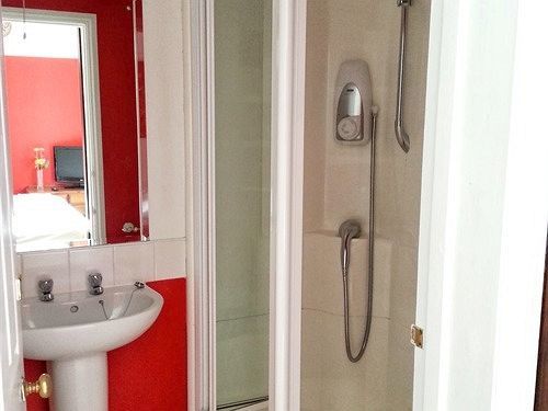 Rosemead Guest House Claygate Dış mekan fotoğraf